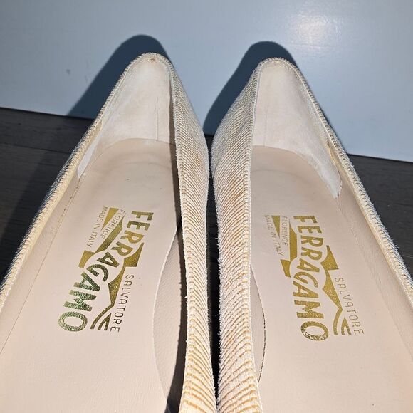 Salvatore Ferragamo Vintage Suede Textured Block Heel Mini Pump - Picture 11 of 13